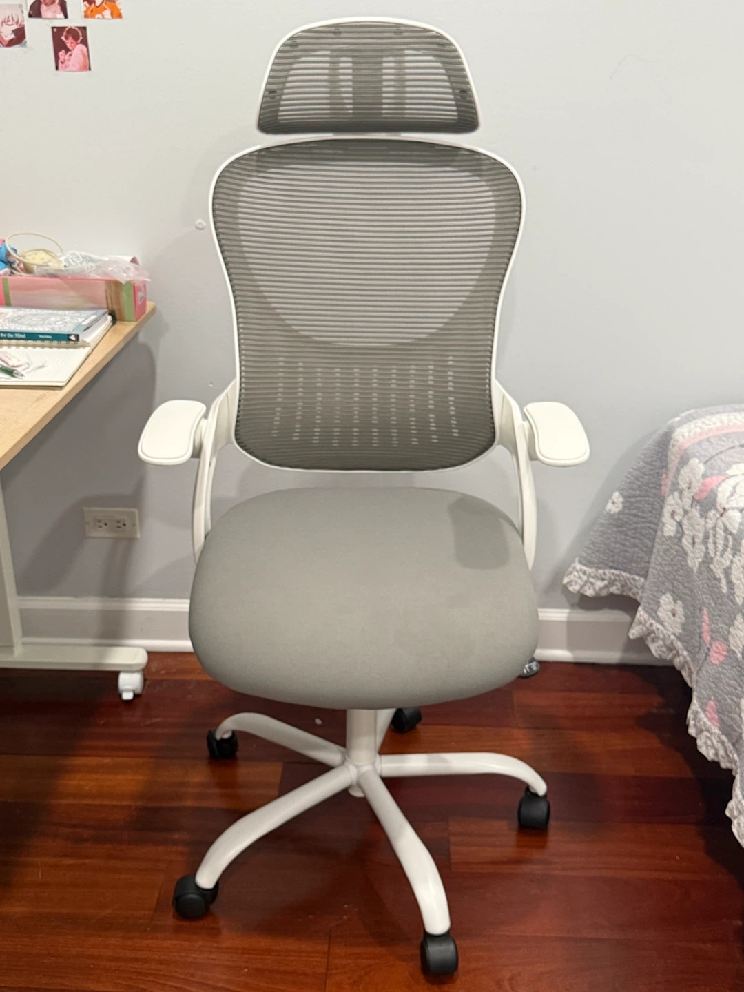 Ergonomic Mesh Office Chair