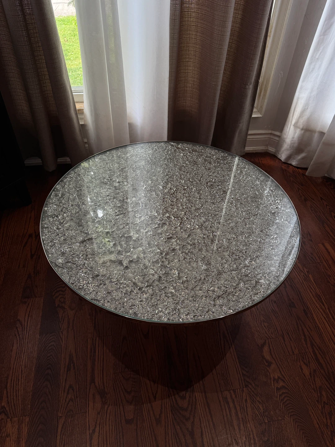 Modern Round Coffee Table – Textured Glass Top - photo 2
