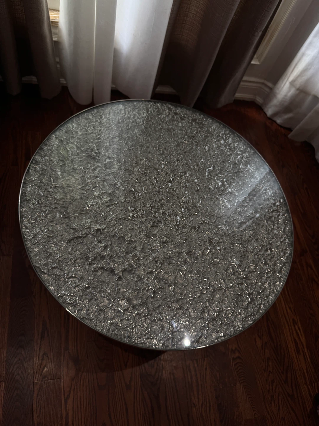 Modern Round Coffee Table – Textured Glass Top - photo 4