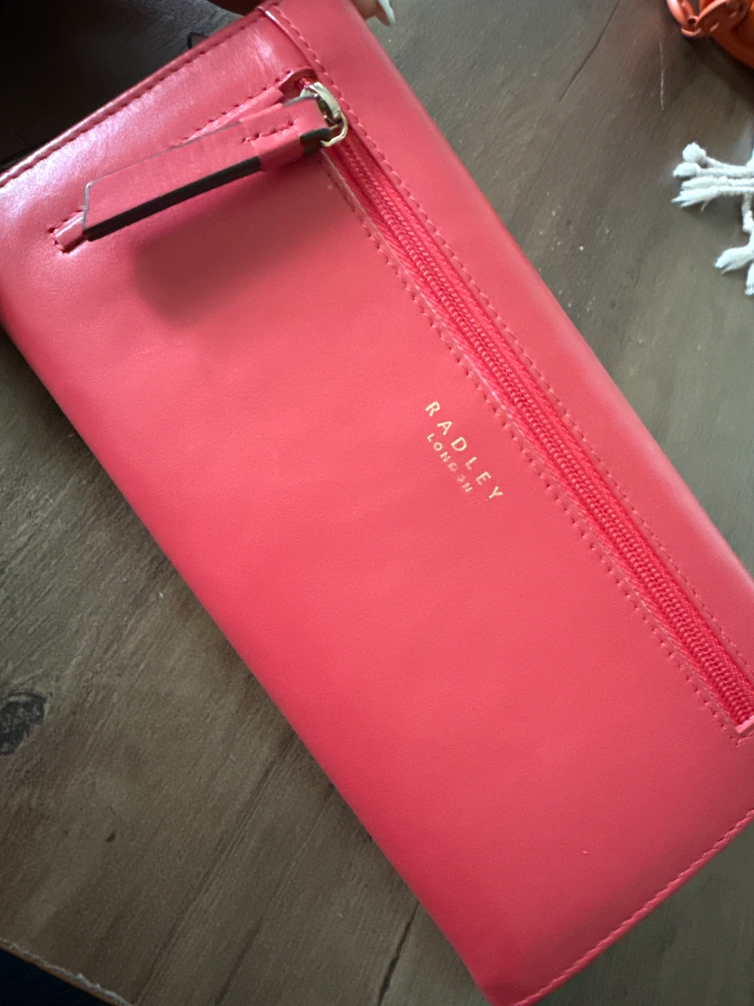 Radley London Red Leather Wallet - photo 2
