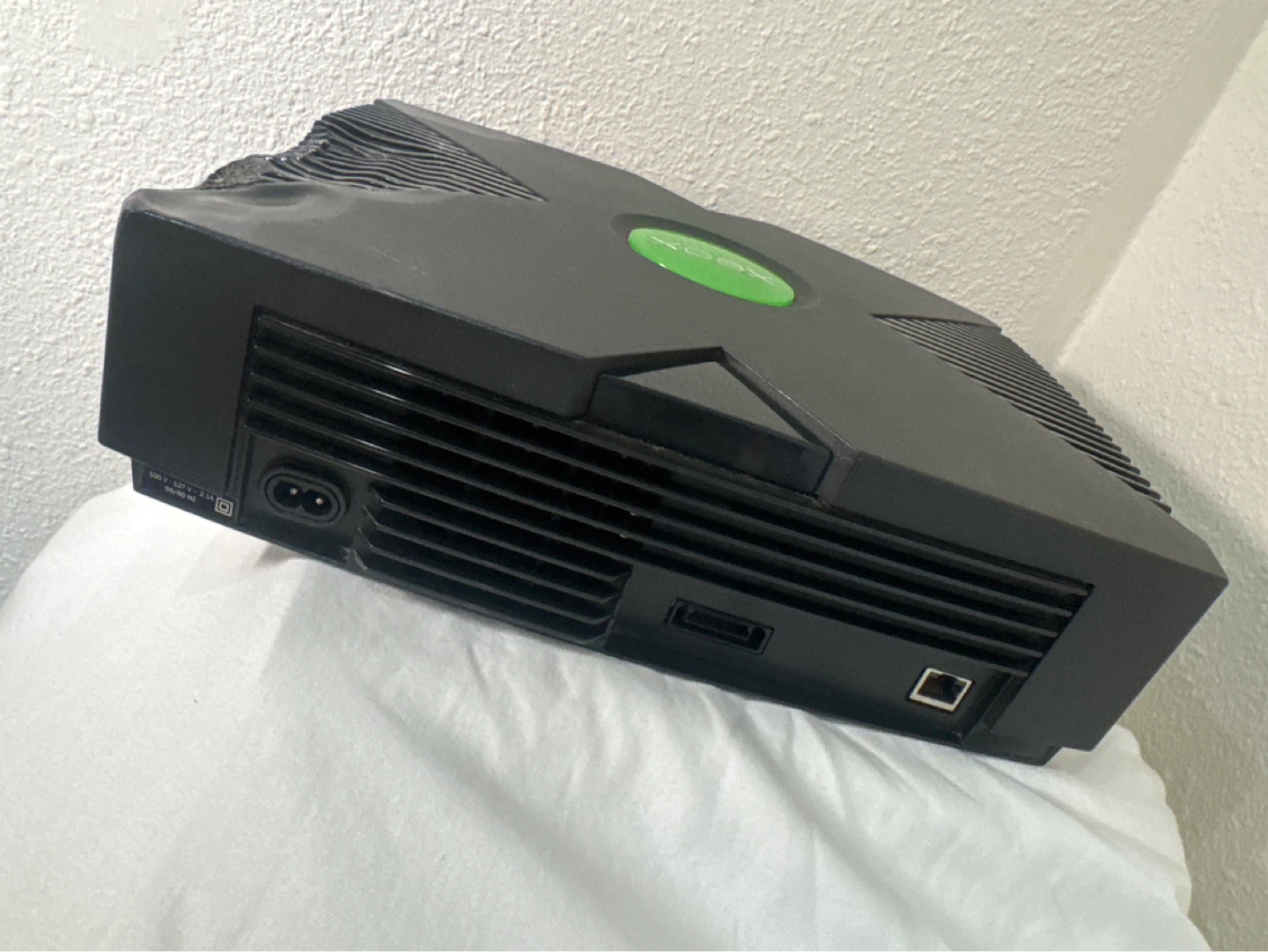 For parts. Original Xbox Console with DVD Remote - photo 5