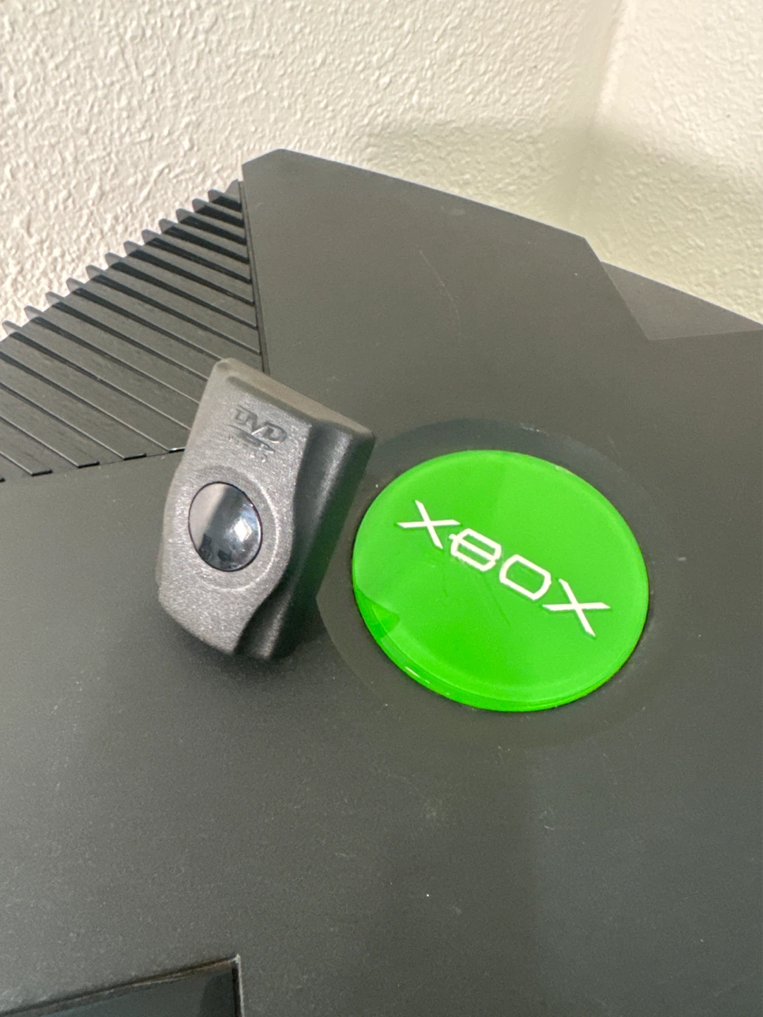 For parts. Original Xbox Console with DVD Remote - photo 4