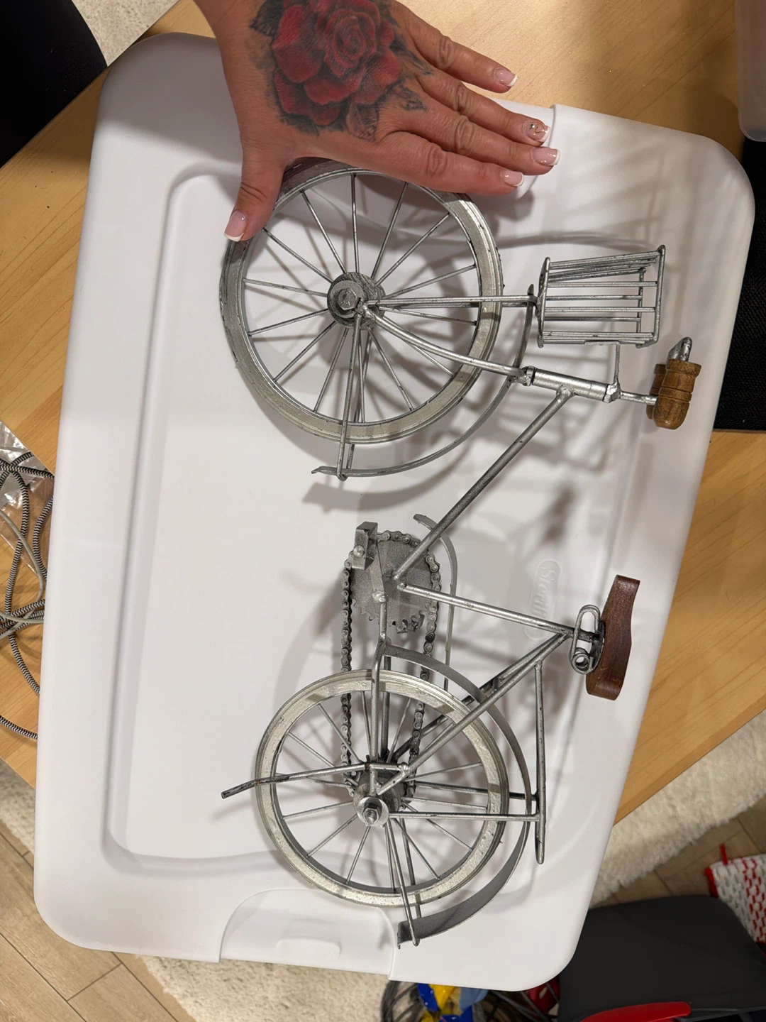 Metal Bicycle Decor with Basket