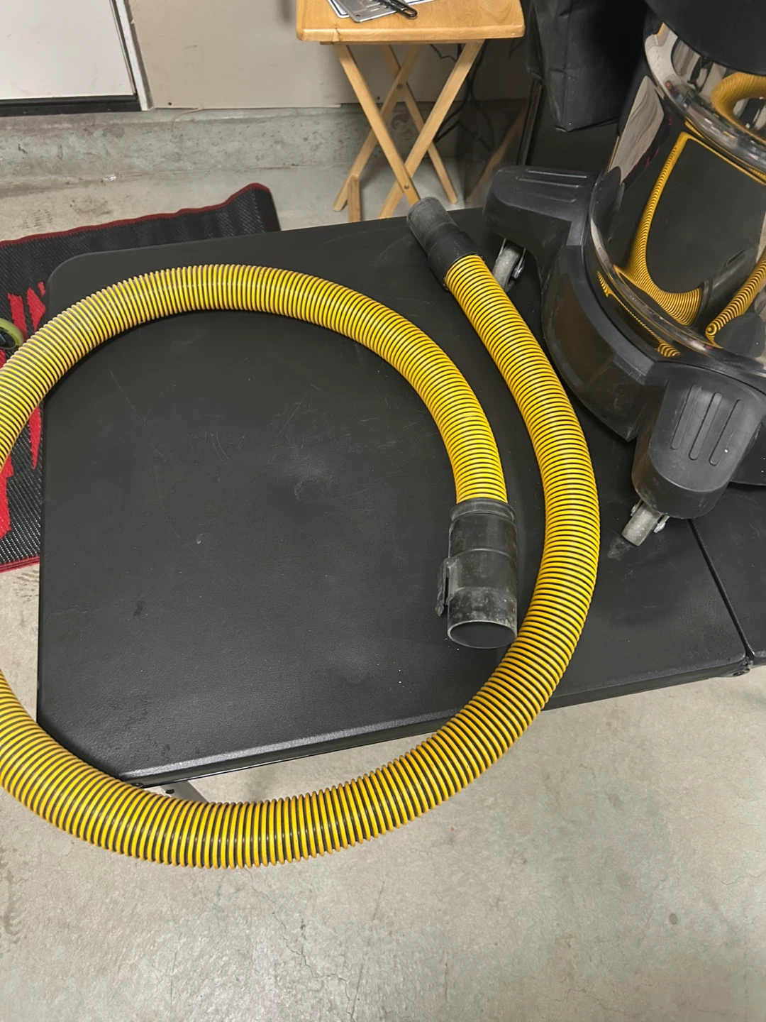DEWALT Stainless Steel Wet/Dry Vacuum 10Gal - photo 4
