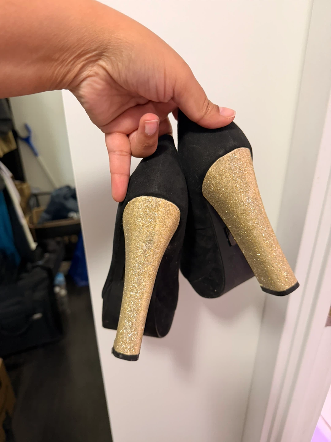 Forever 21 Black Suede Glitter Block Heels - photo 3