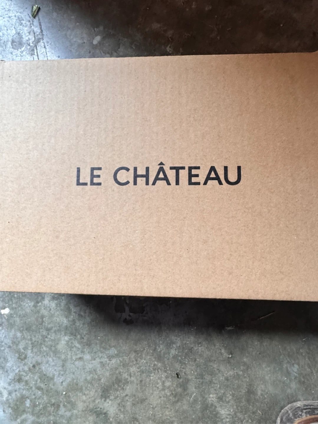 LE CHÂTEAU Black Knot Detail Heels