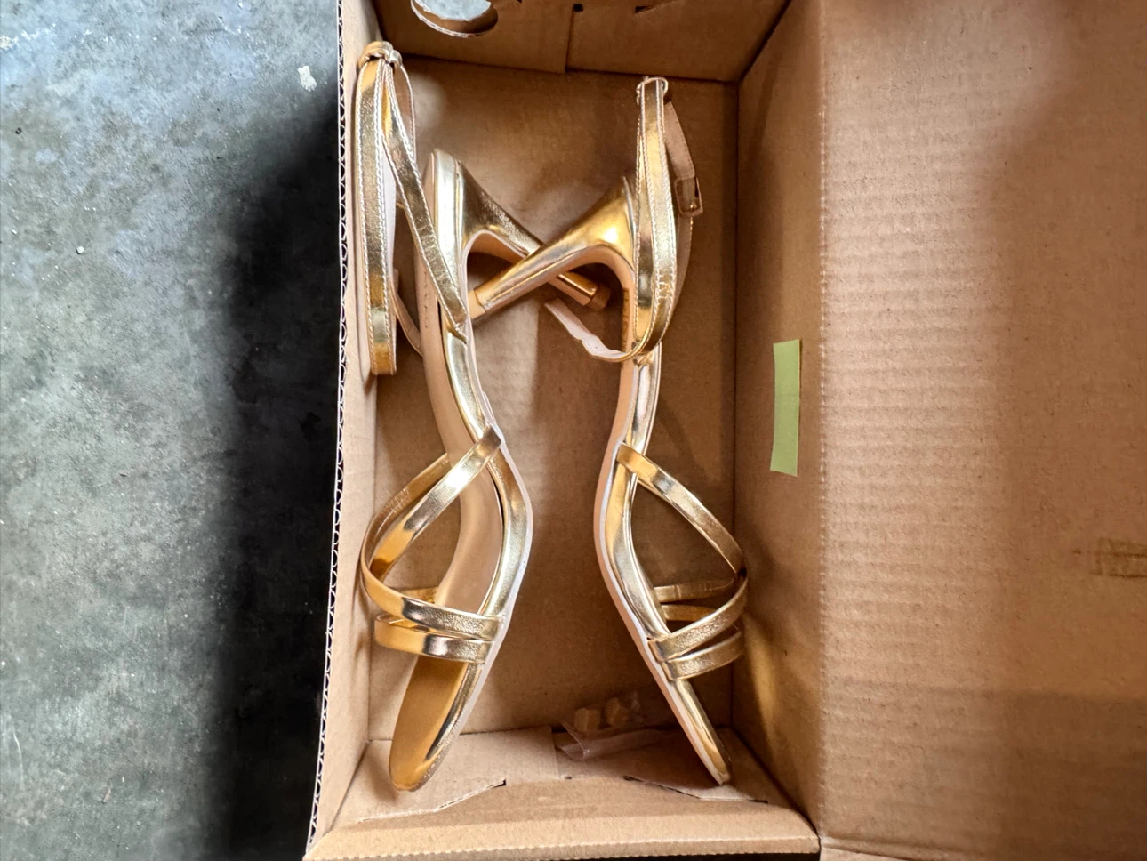 Le Château Gold Strappy Heels - photo 2
