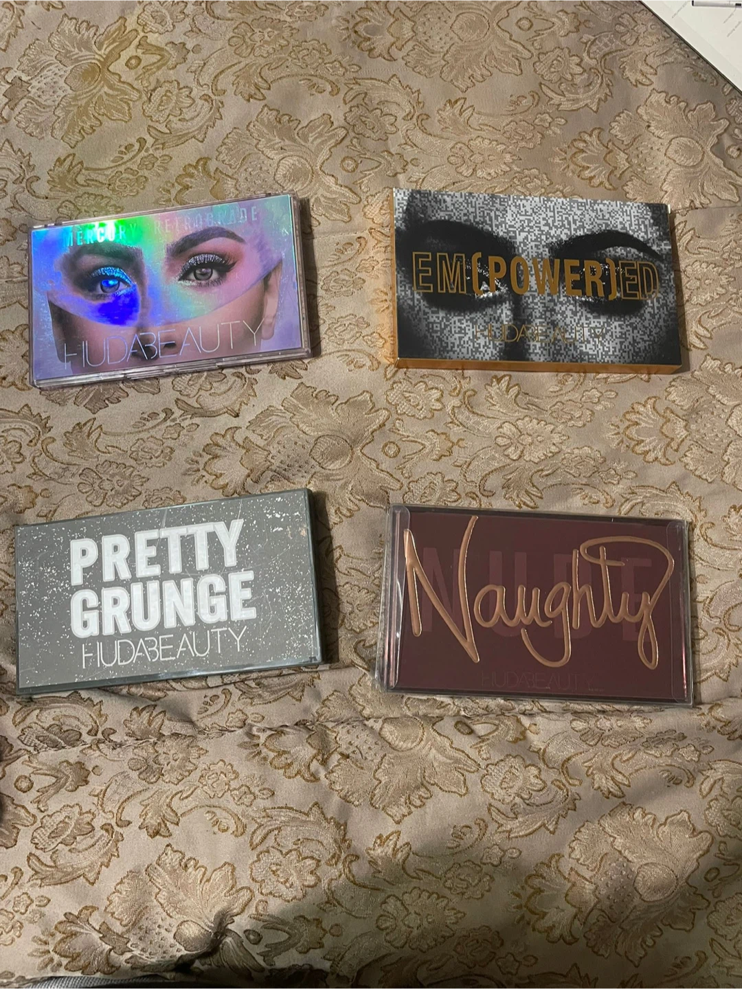 Huda Beauty Eyeshadow Palettes Bundle