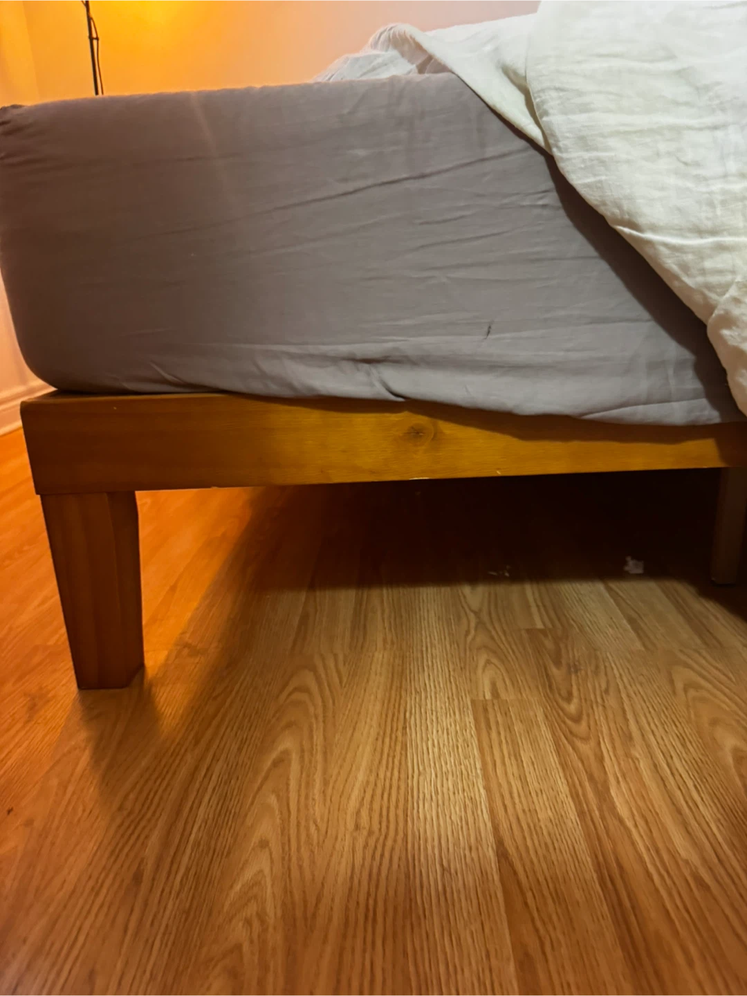 Endy Queen sized mattress & Wooden Bed Frame with Slats - photo 2