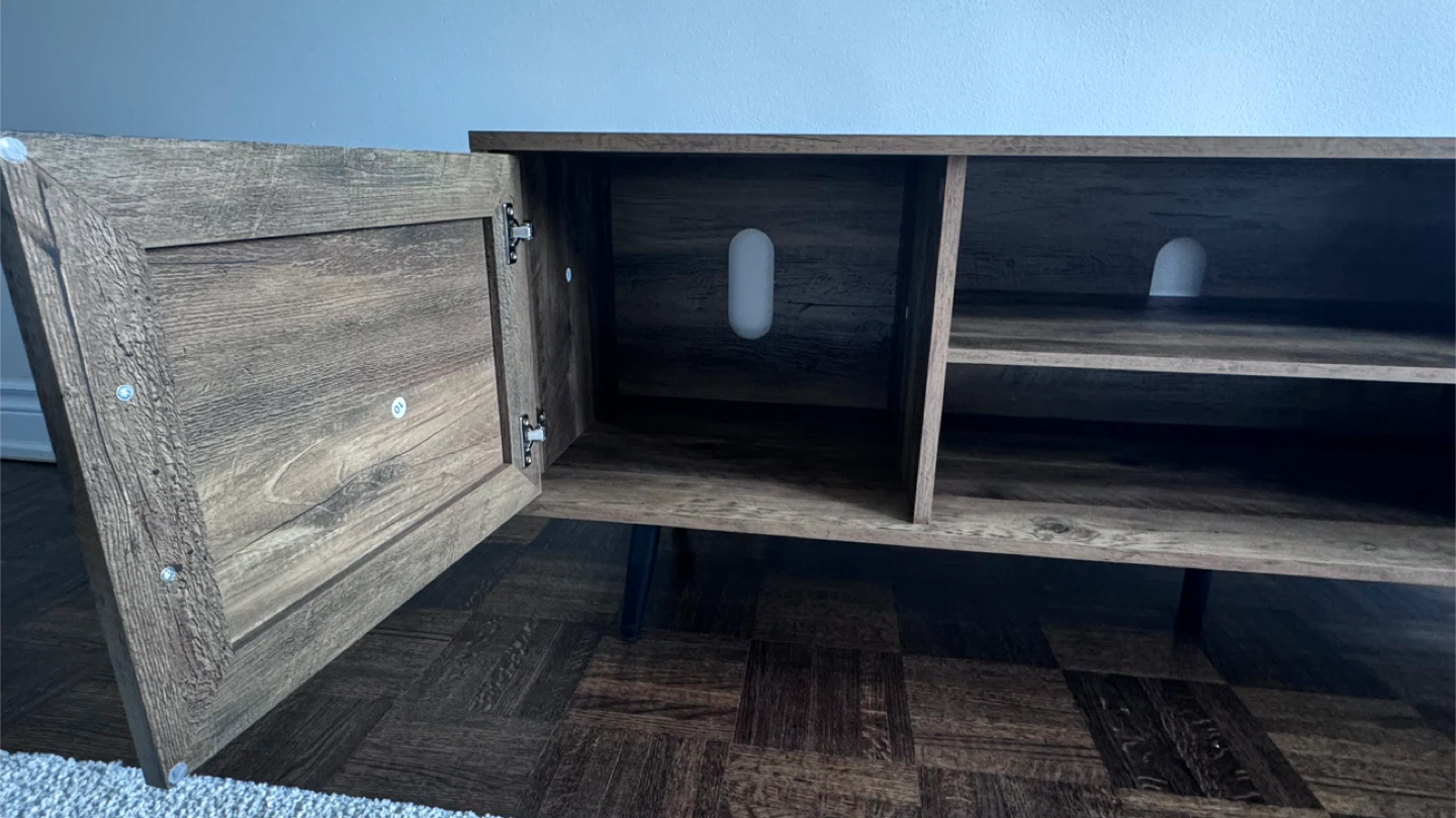 Bryner TV Stand for TVs Up to 70” – Excellent Condition - photo 4