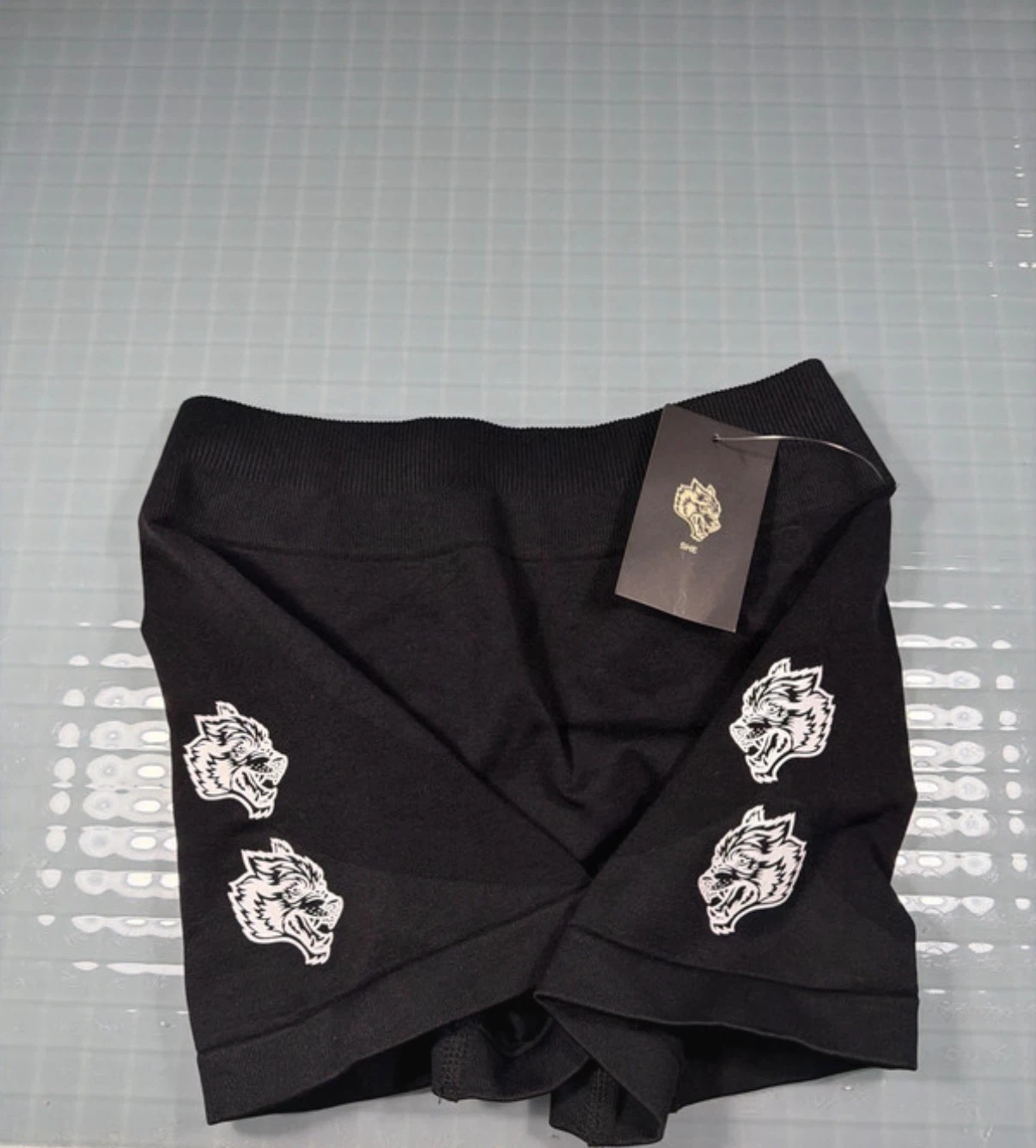 Darc sport Wolves Black Athletic Shorts Size Small - photo 2