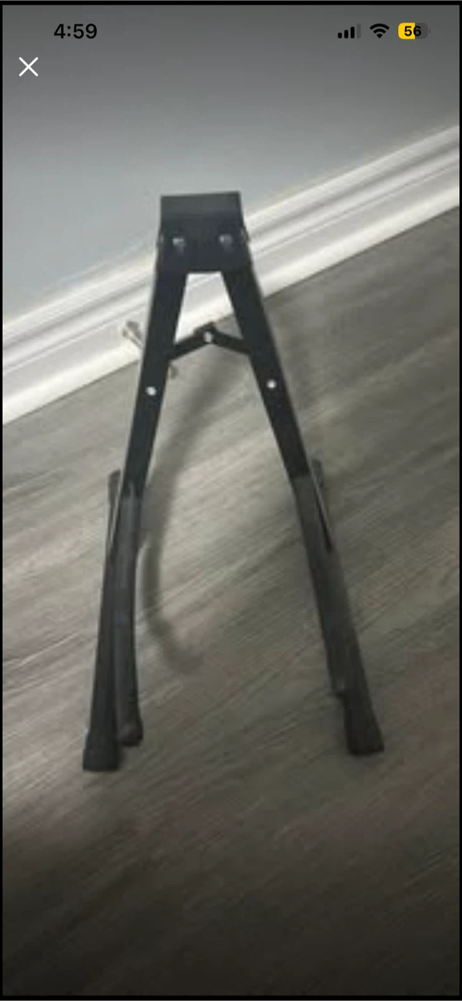 Black foldable guitar stand
