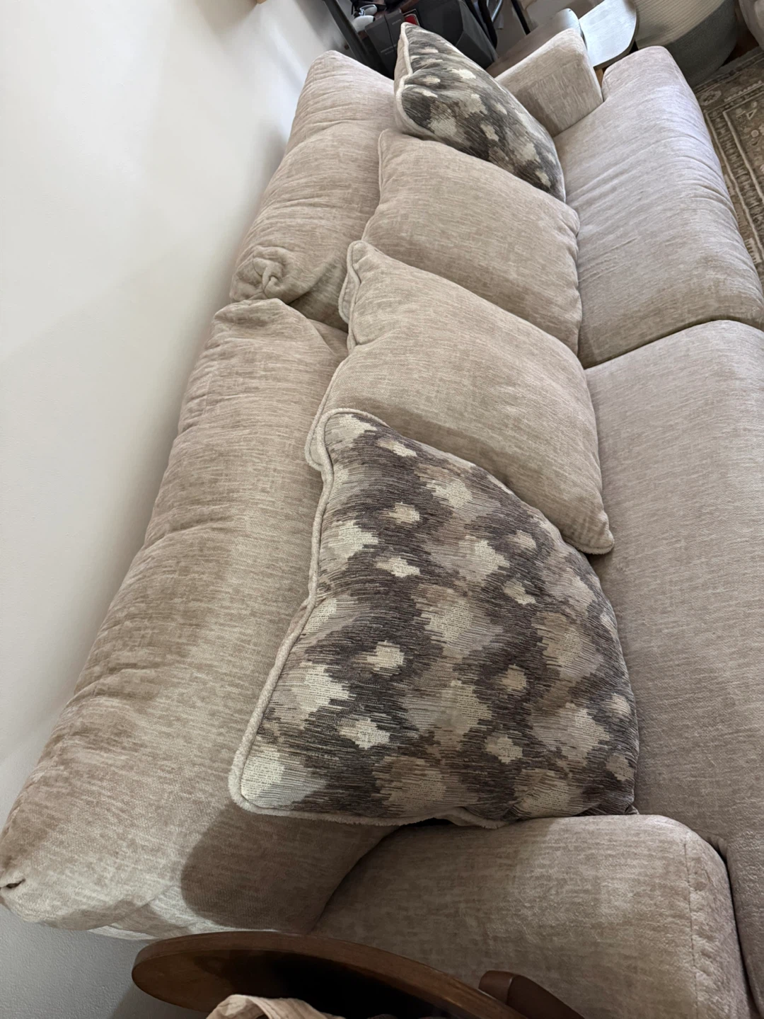 Light Beige Sofa with Decorative Pillows - photo 5