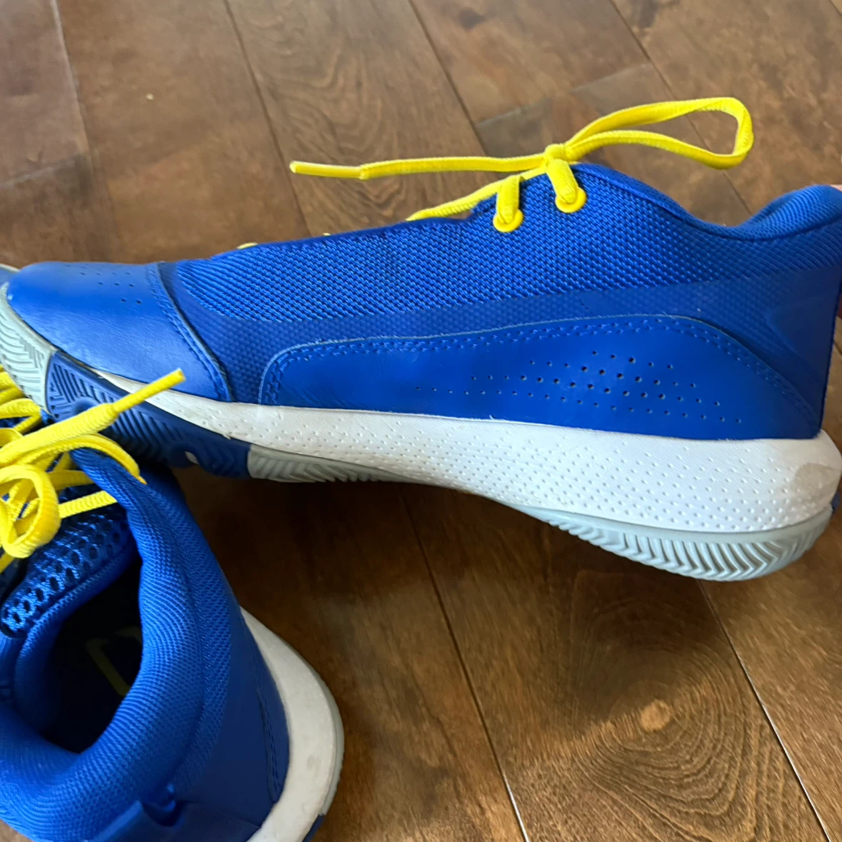 Stephen Curry Running Shoes - photo 2