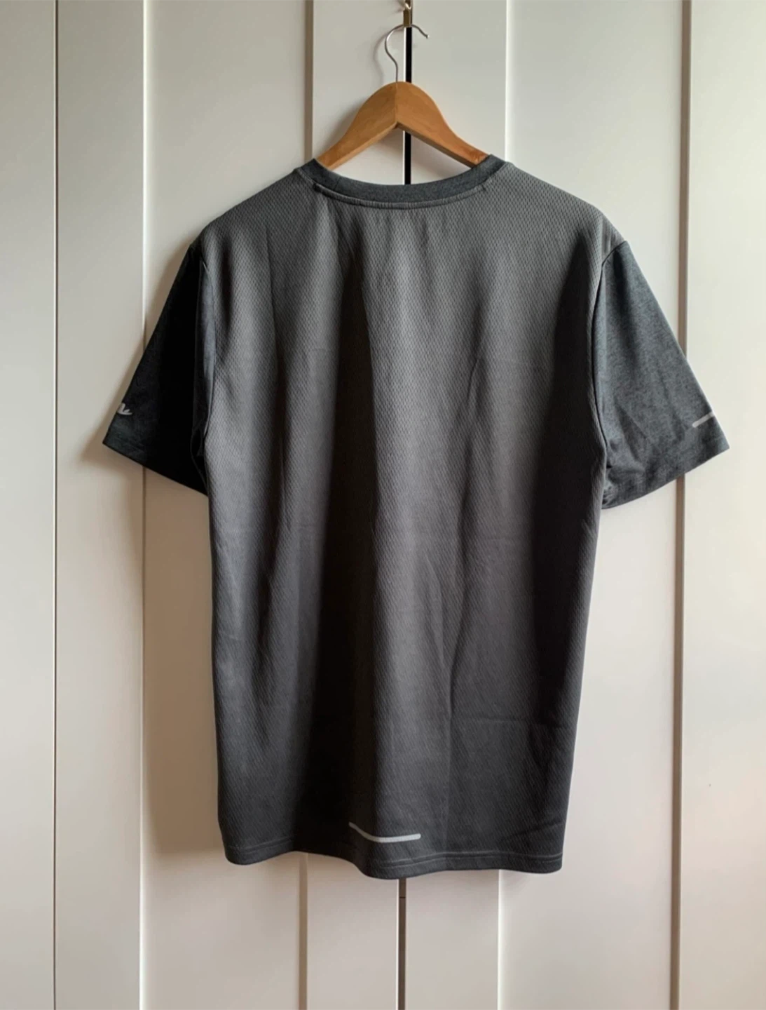 2 X Performance Dry fit Shirt Men's-Size M - photo 3