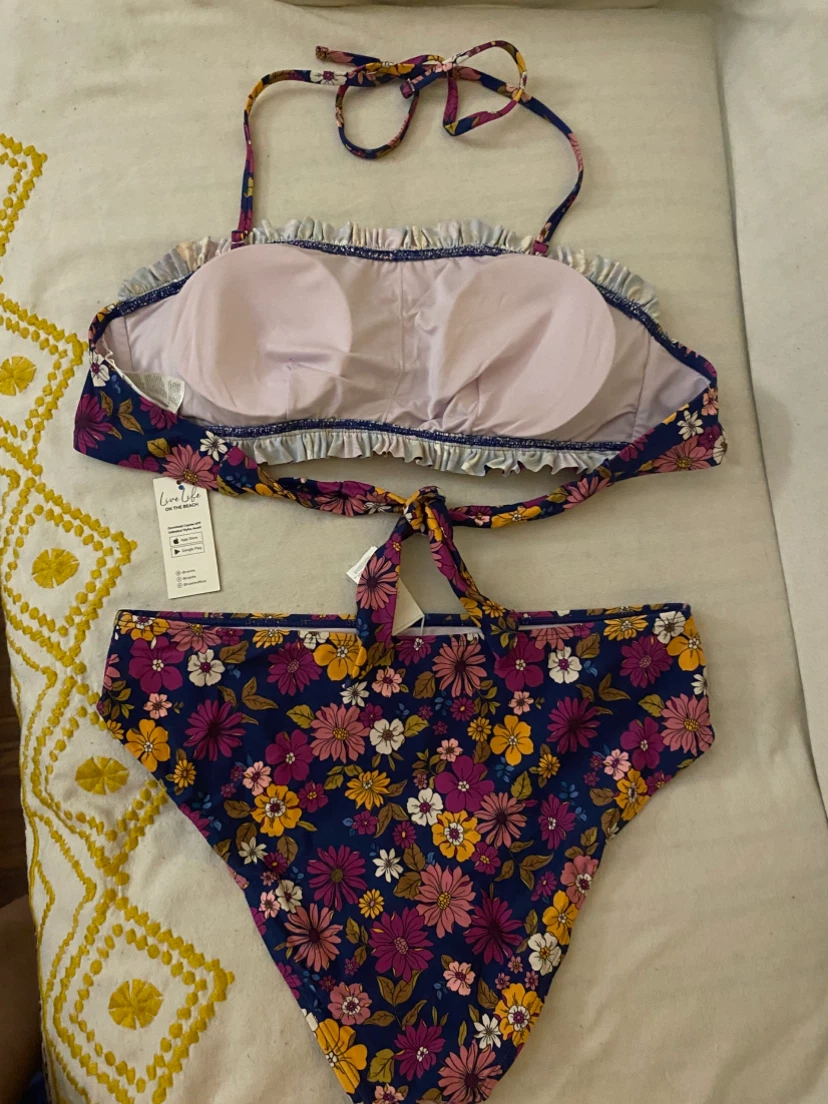 CUPSHE Floral Smocked Bikini Swimsuit - photo 2