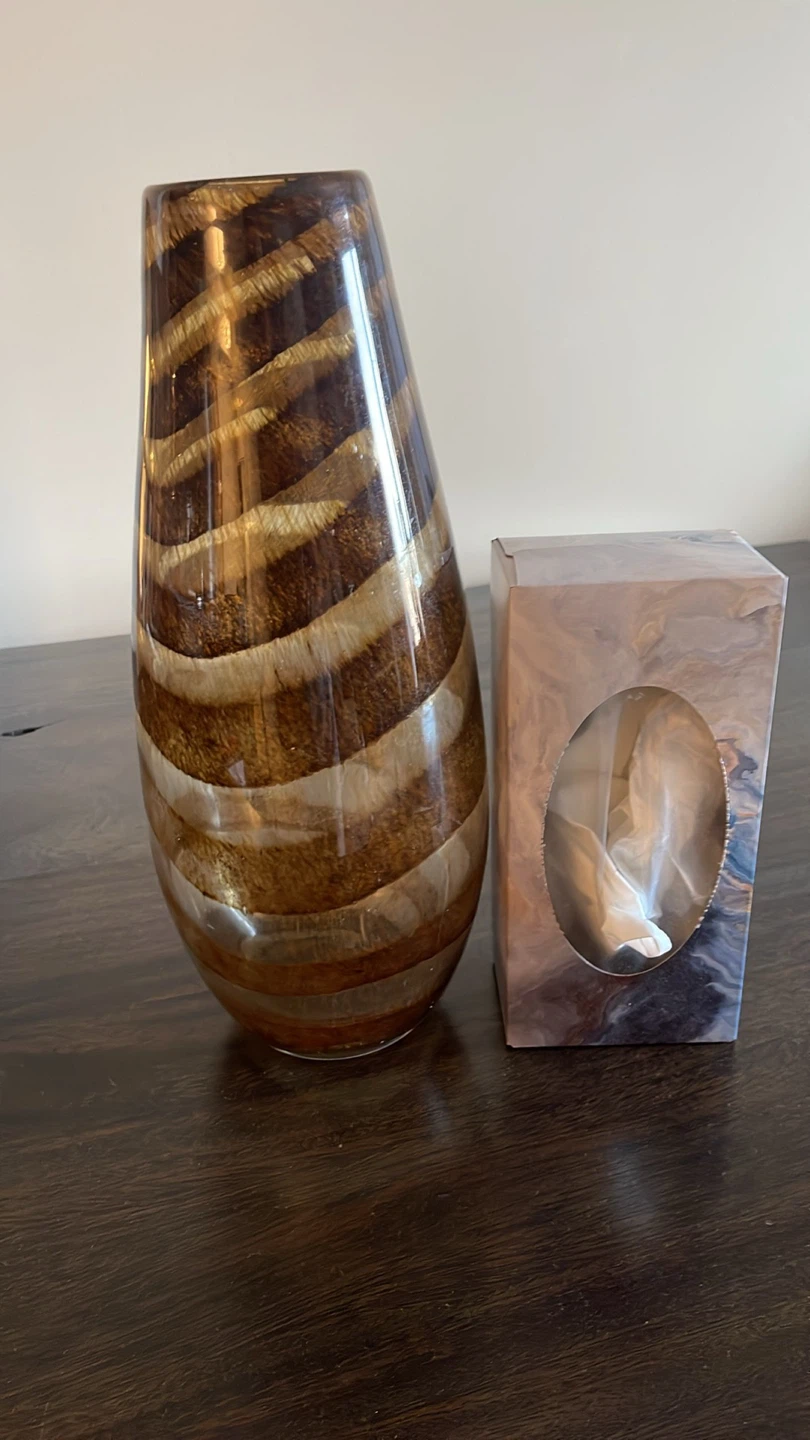 Decorative Glass Vase - Brown Swirl Pattern - photo 2