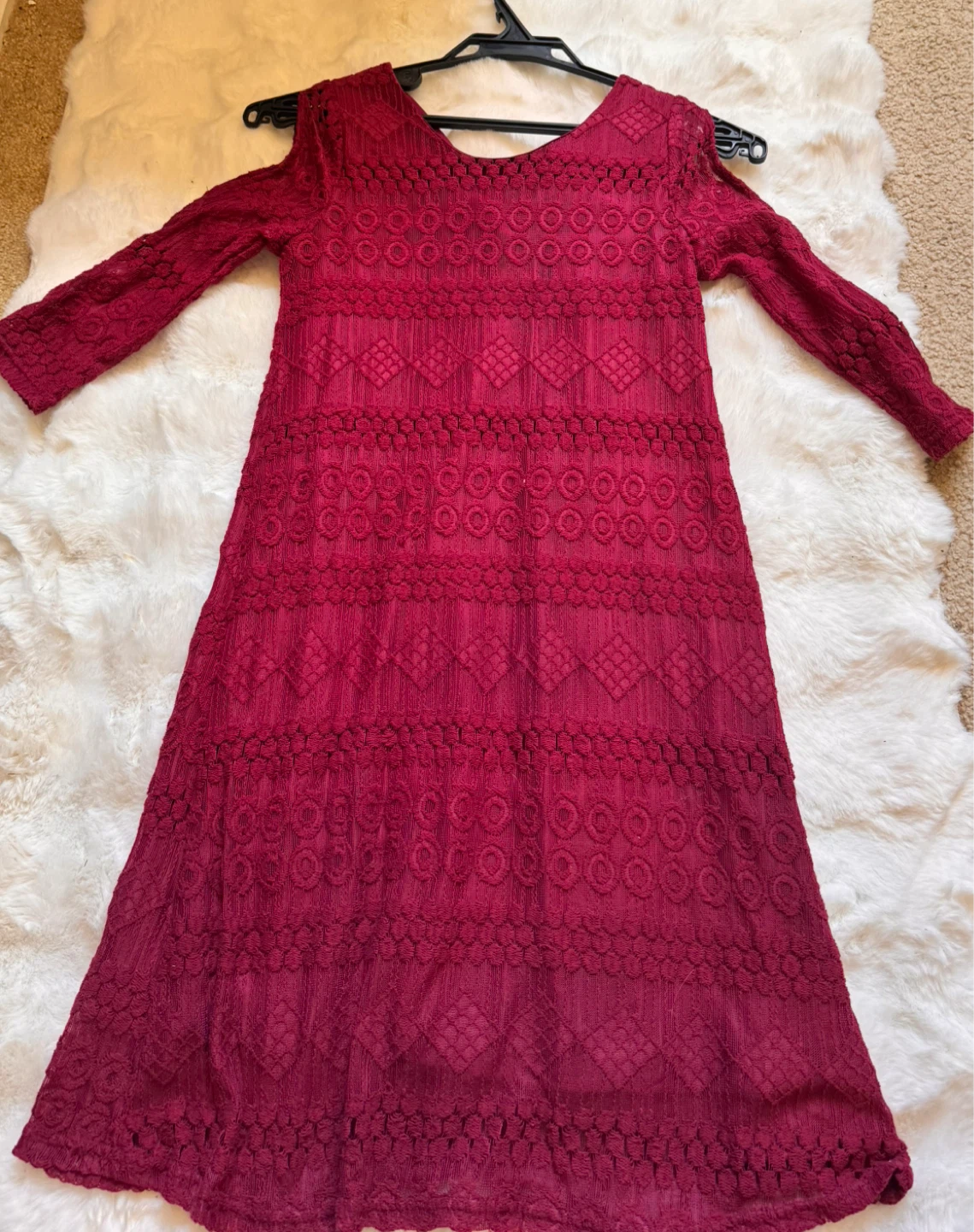 Women's Burgundy Lace Cold Shoulder Dress