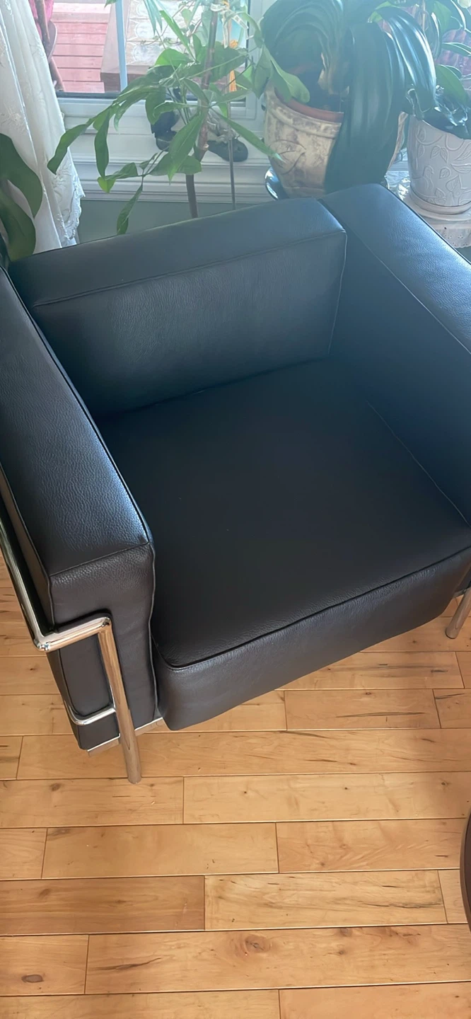 Black Leather Armchair