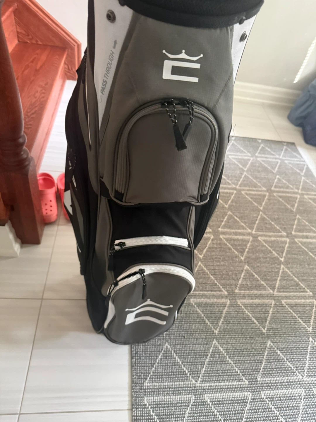 Cobra Golf Bag - photo 2