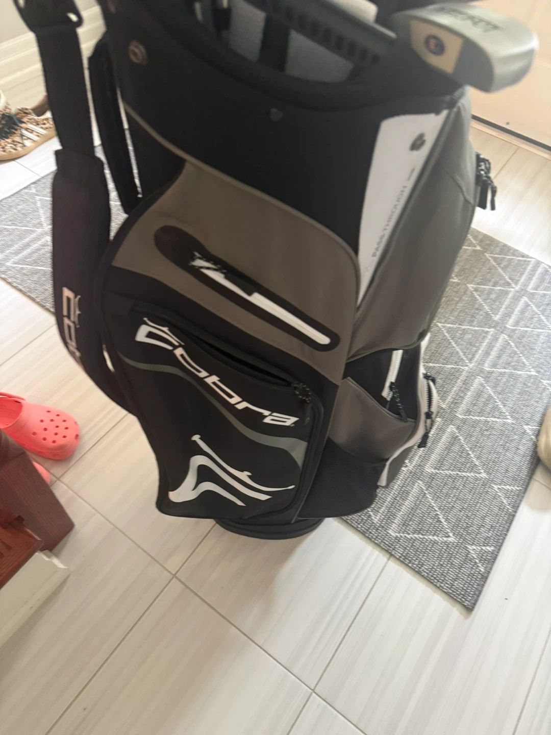 Cobra Golf Bag - photo 3