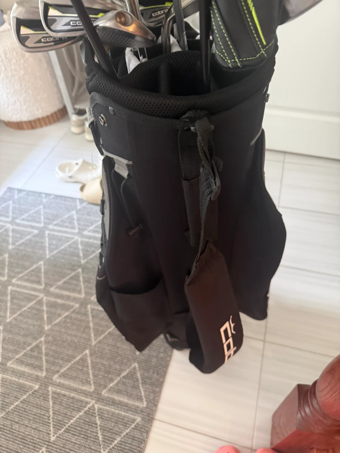 Cobra Golf Bag - photo 4