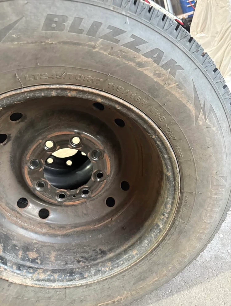Bridgestone Blizzak LT245/70R17 Tire with Rim - photo 5