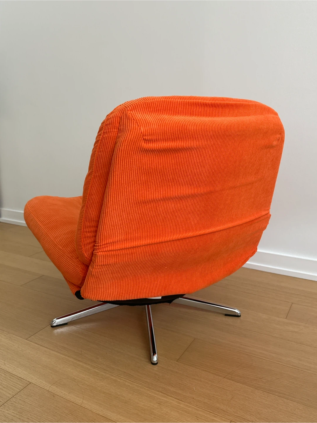 IKEA DYVLINGE Swivel Chair - Orange Corduroy - photo 2