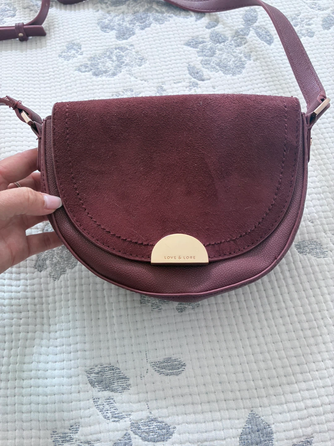 Love & Lore Burgundy Saddle Bag - photo 2
