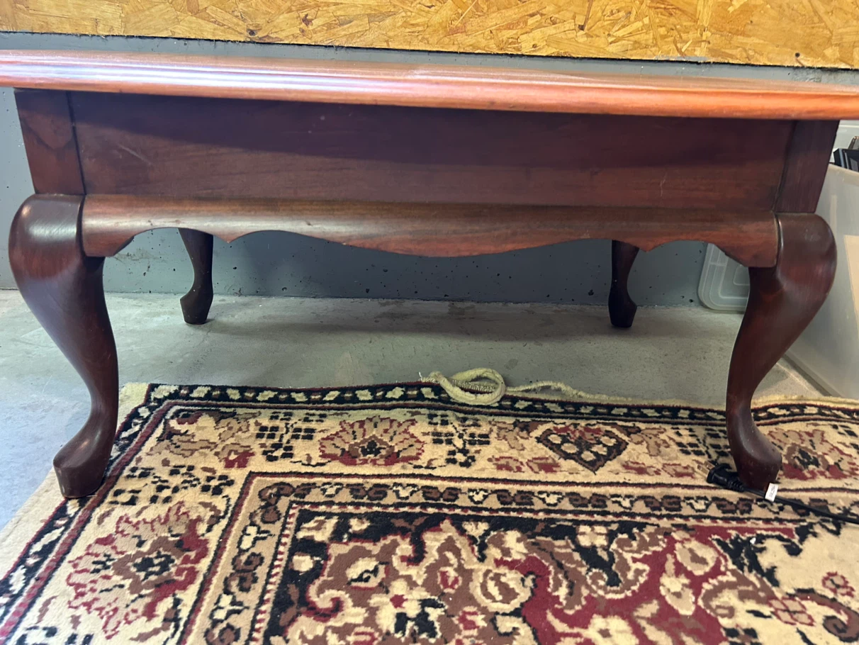 Queen Anne-style coffee table