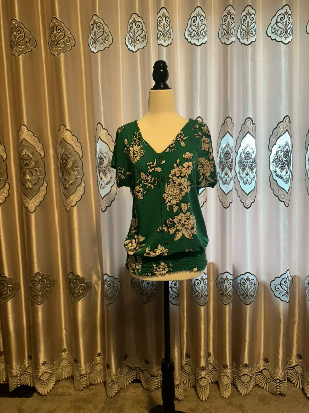 Green Floral Short Sleeve Blouse