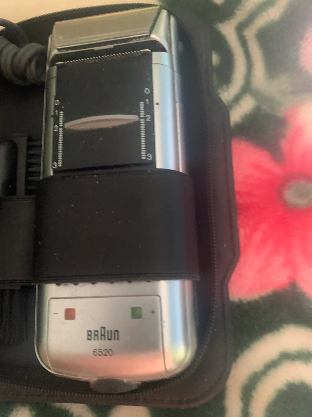 Braun 6520 men’s electric shaving machine