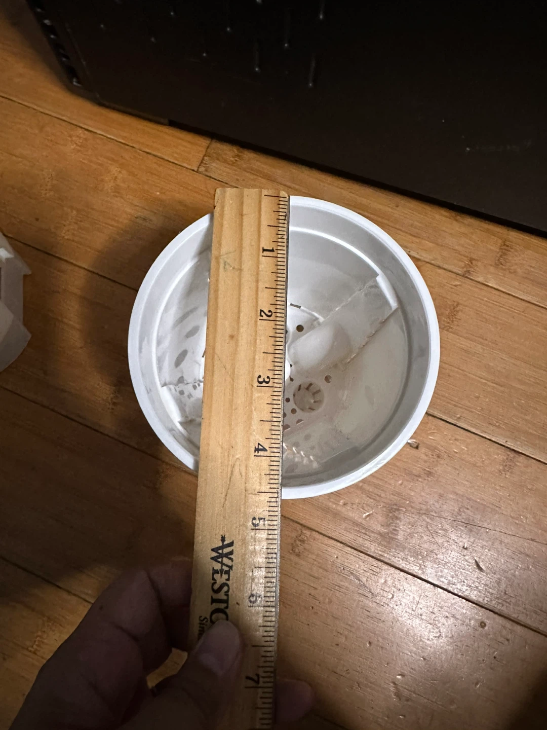 Self Watering Plastic Pot - photo 4