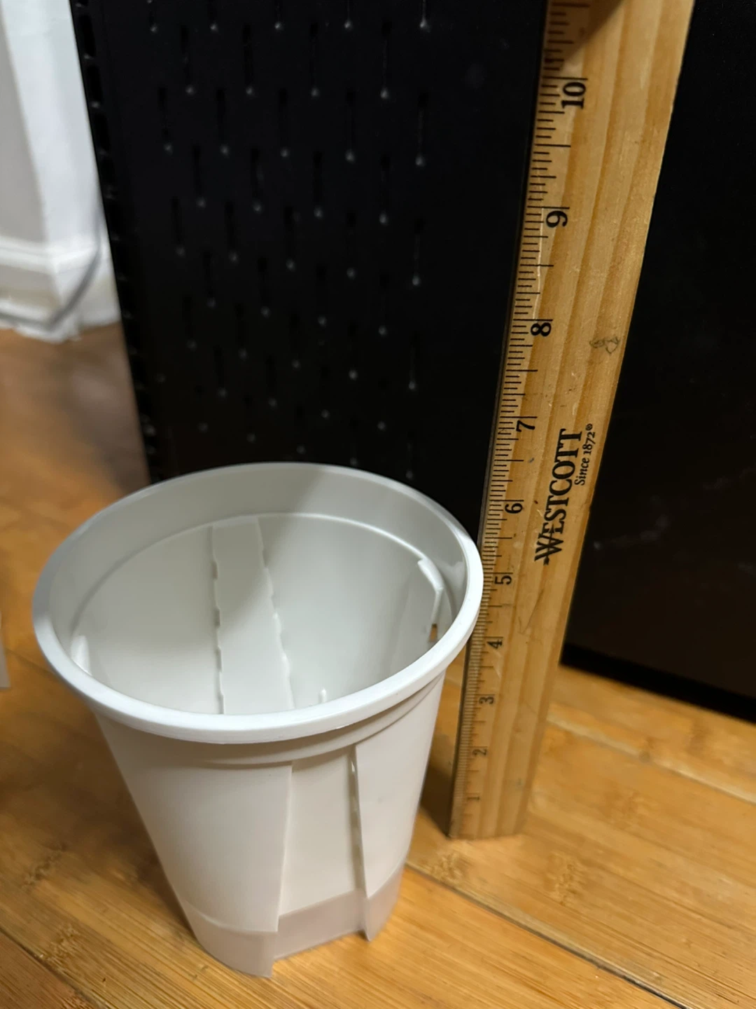 Self Watering Plastic Pot - photo 5