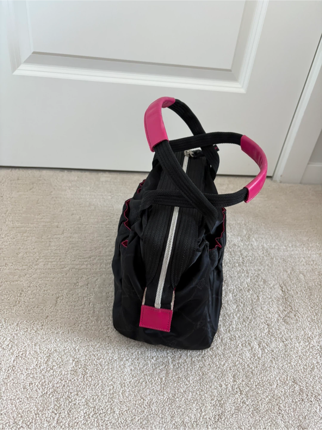 Black & Pink Cosmetic Bag - photo 3