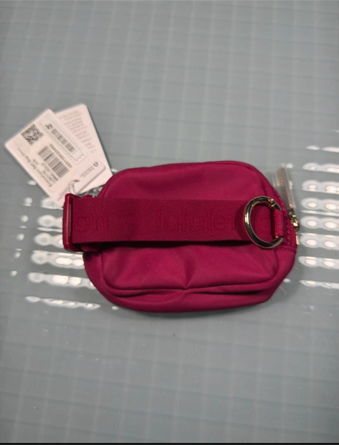 Lululemon Everywhere Belt Bag Nano - photo 2