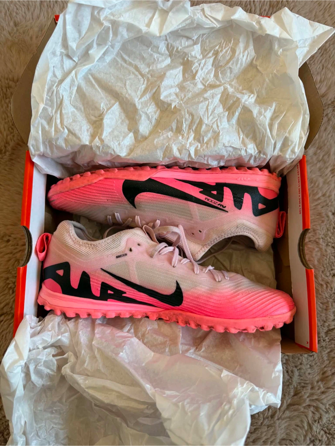 ‼️NEED SOLD‼️- Zoom Vapour 15 Pro Turf - Pink Foam Colourway