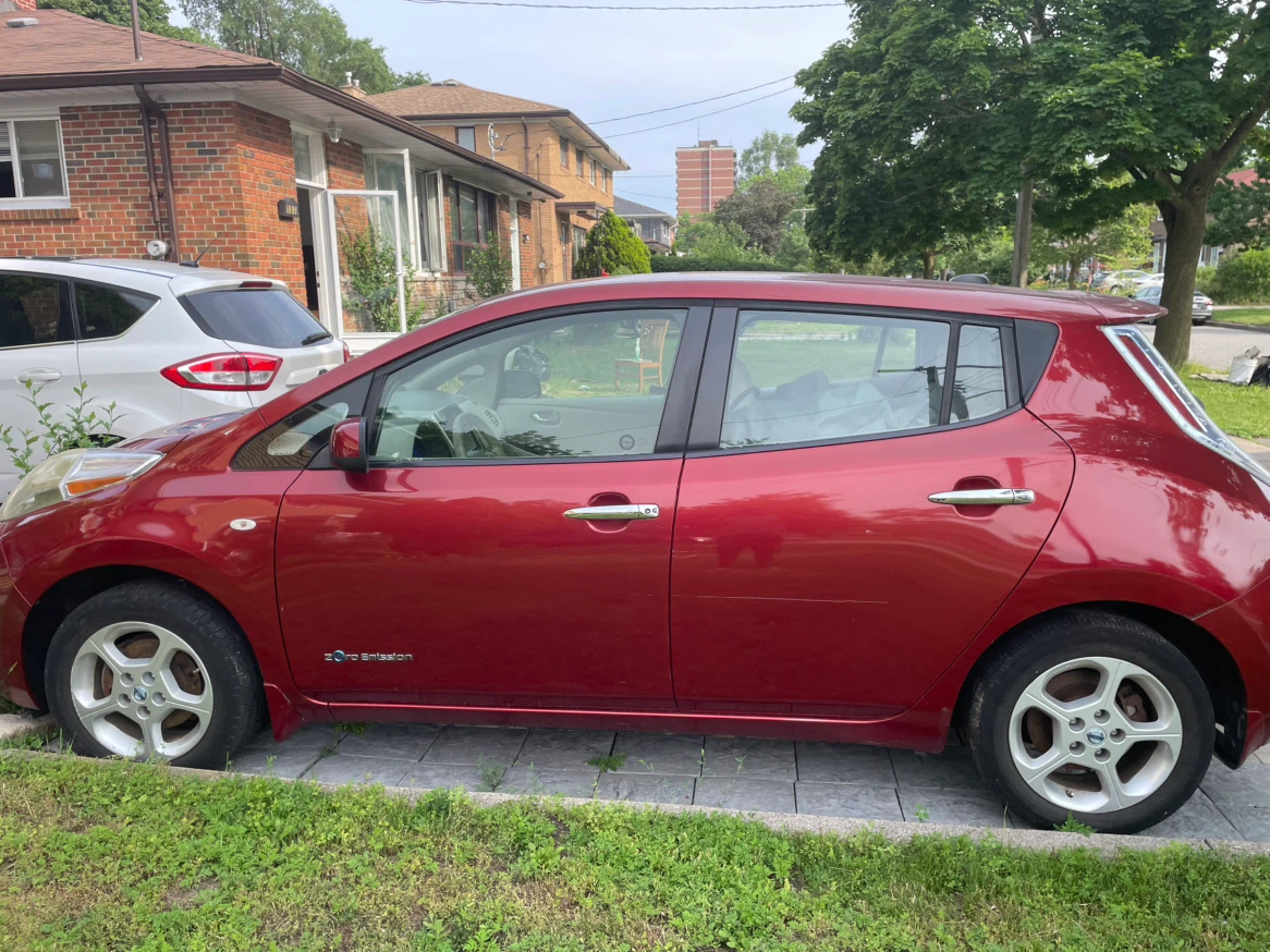 2012 Nissan Leaf - photo 5