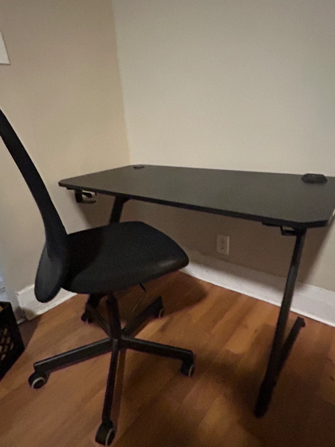 Gaming Desk with Headphone Hooks - photo 4