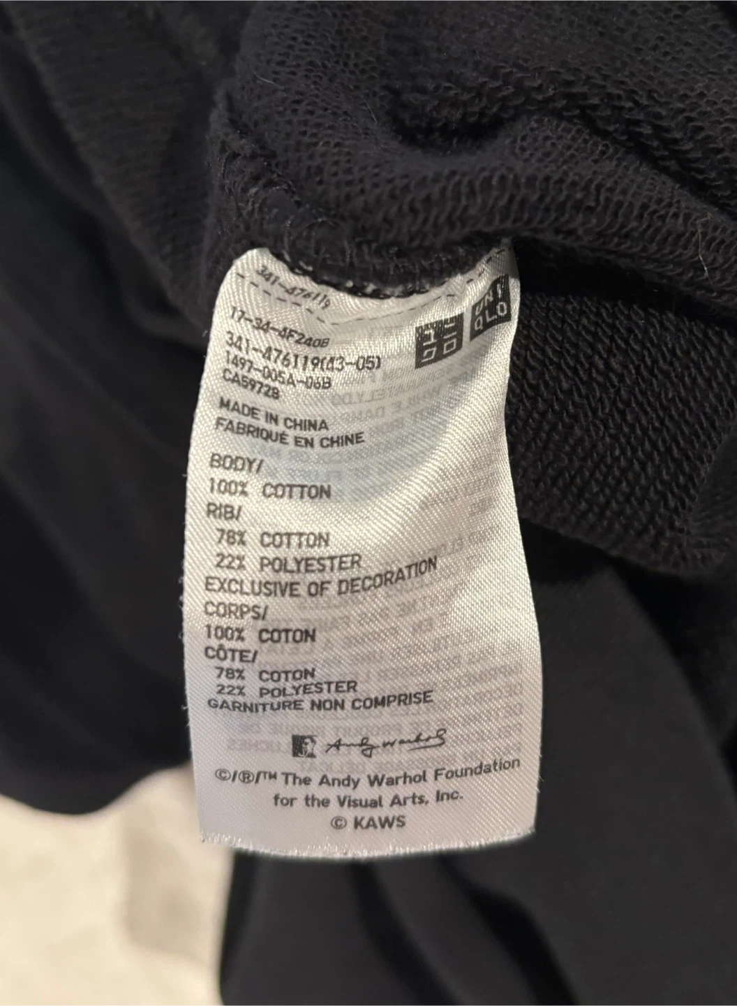 Uniqlo UT KAWS x Warhol Black Graphic Sweatshirt - photo 4