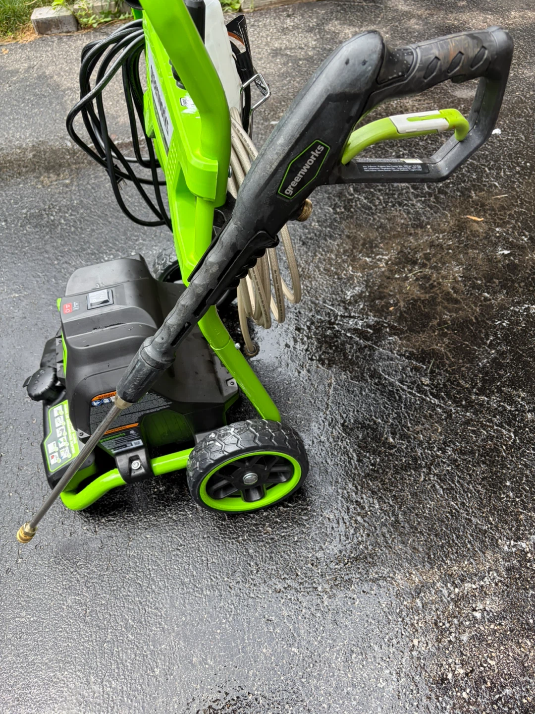 Greenworks 2100 PSI Electric Pressure Washer - photo 4