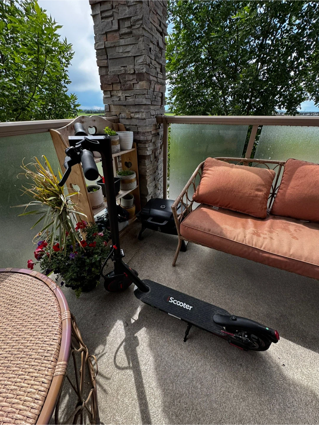 ISCOOTER Electric Scooter