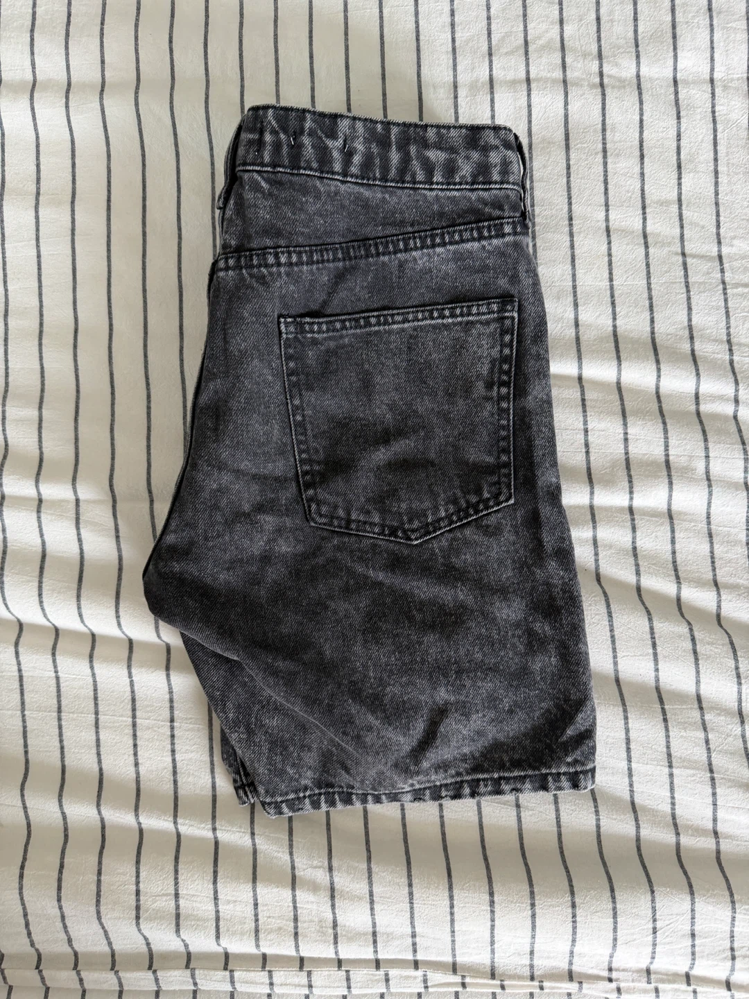 Topman Men's Grey Slim Fit Ripped Denim Shorts Size 32 - photo 2