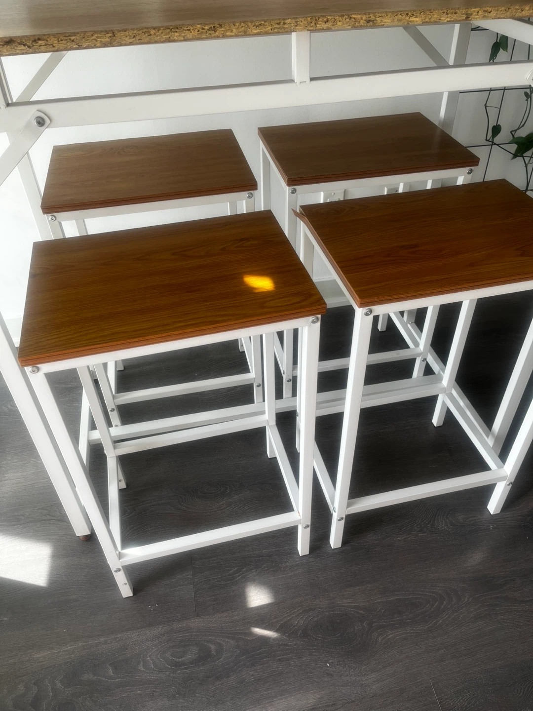 Counter Height Table Set with 4 Stools - photo 4