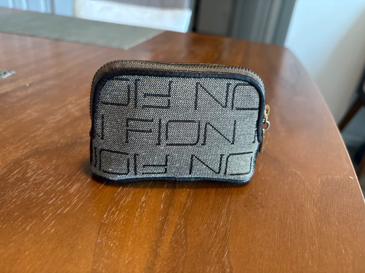Fion Small Pouch