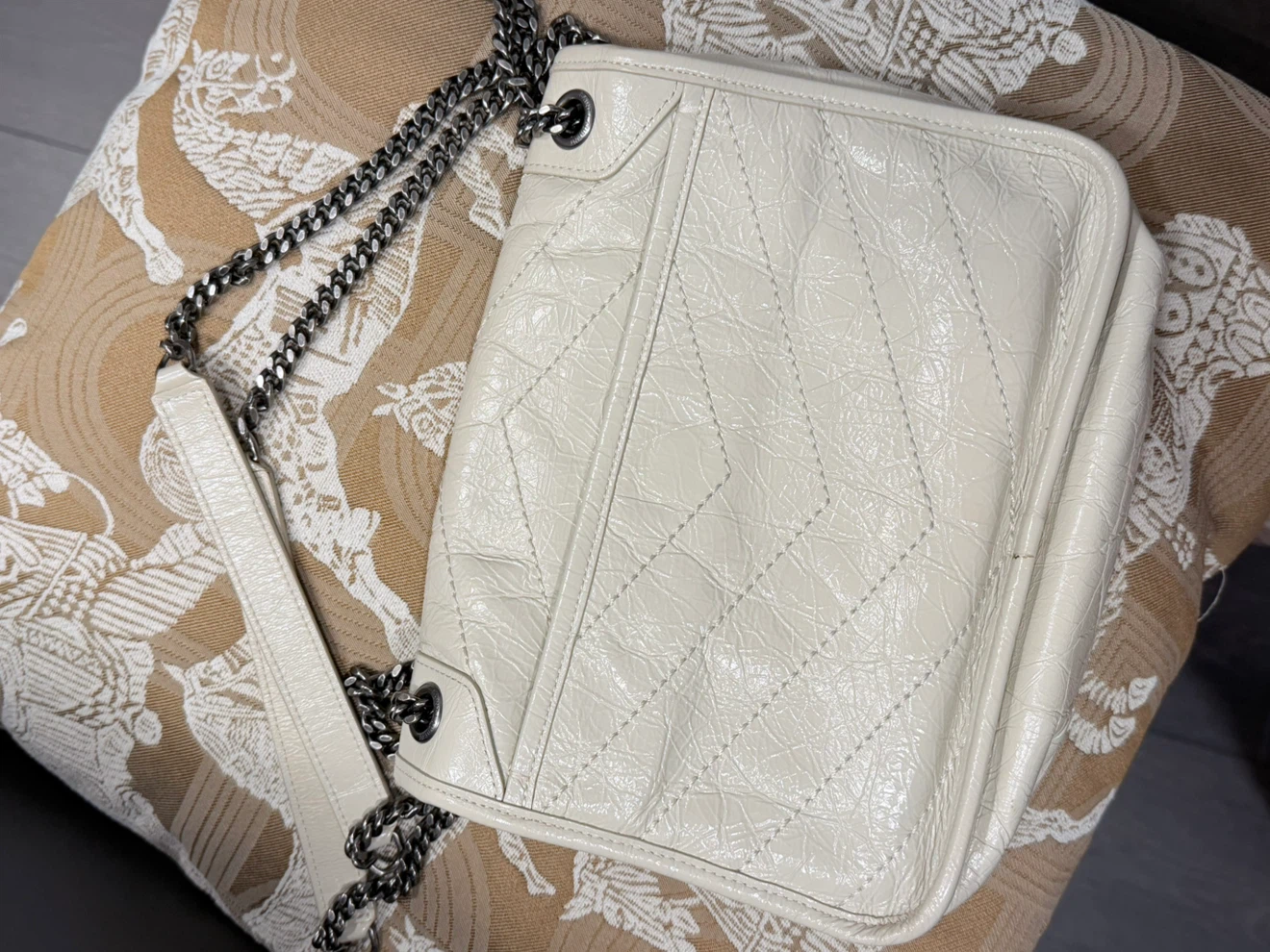 Saint Laurent White Leather Naki Shoulder Bag - photo 2
