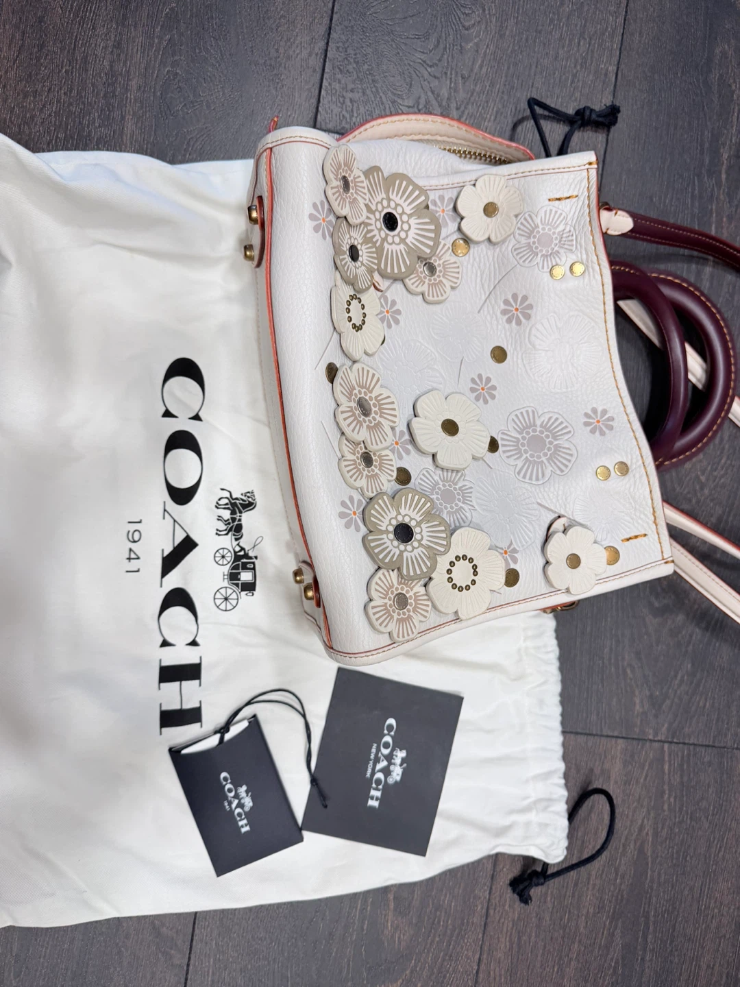 Coach Rouge 25 White Floral Leather Handbag - photo 2