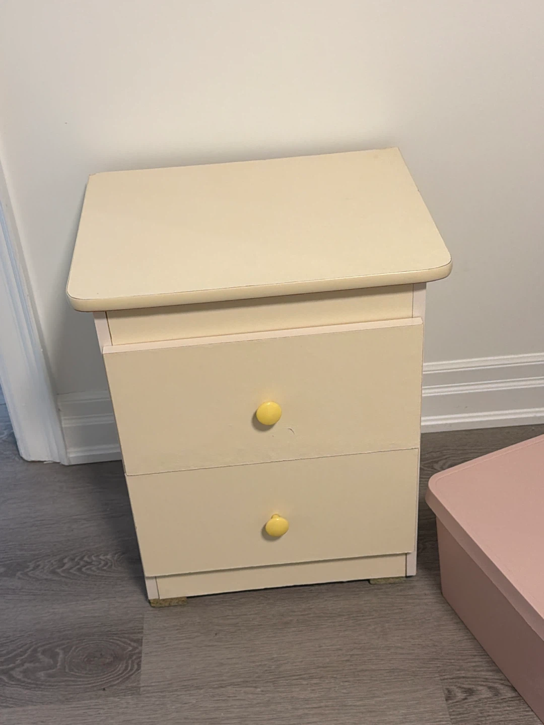 Cream 2-Drawer Nightstand with Yellow Knobs