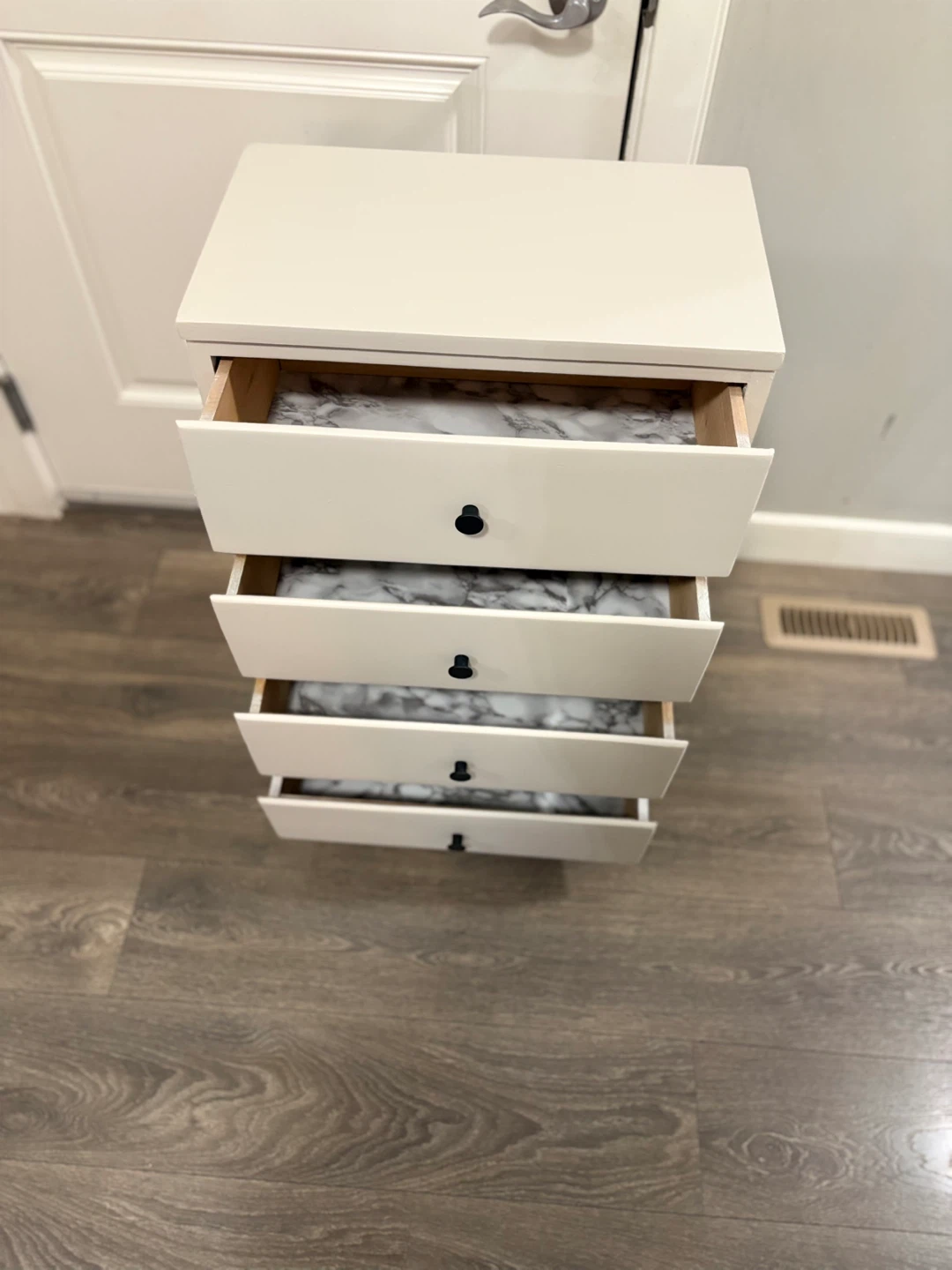 4-Drawer Chest/night stand - photo 5