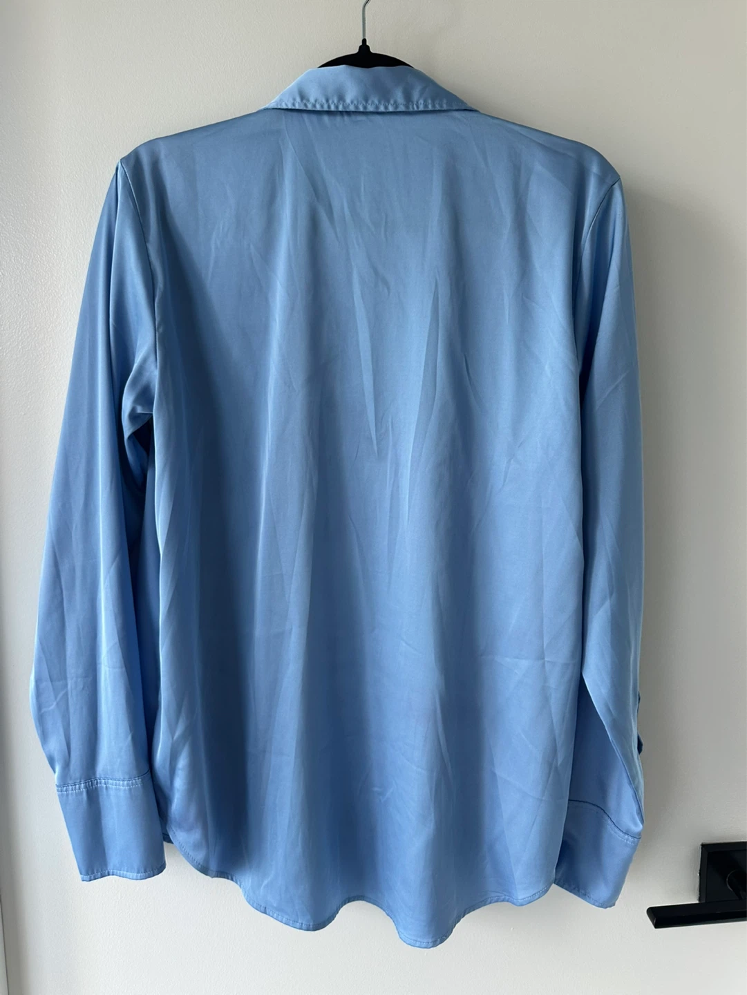 H&M Satin Button-Up Shirt - photo 2